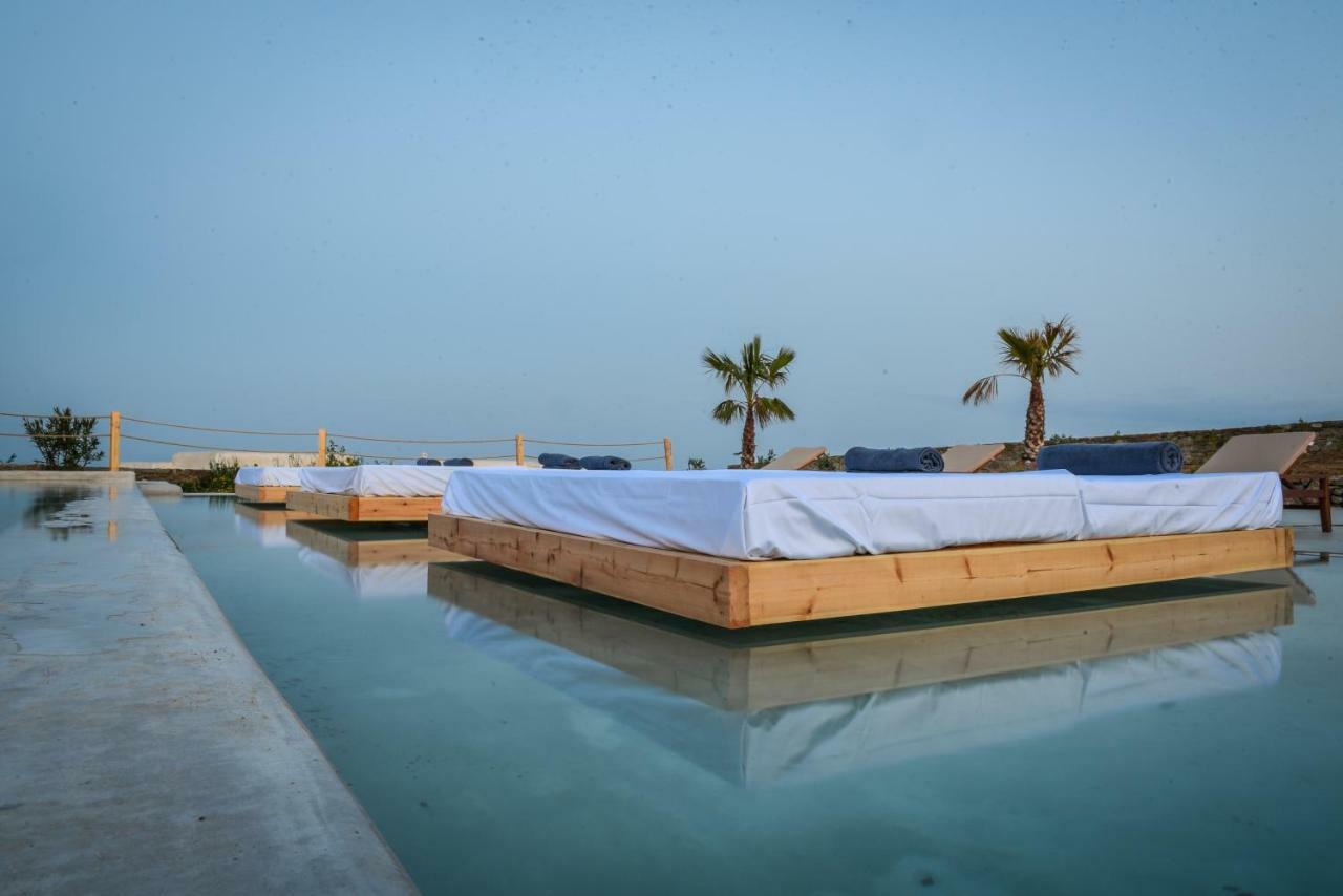 Myconian Crown Hotel